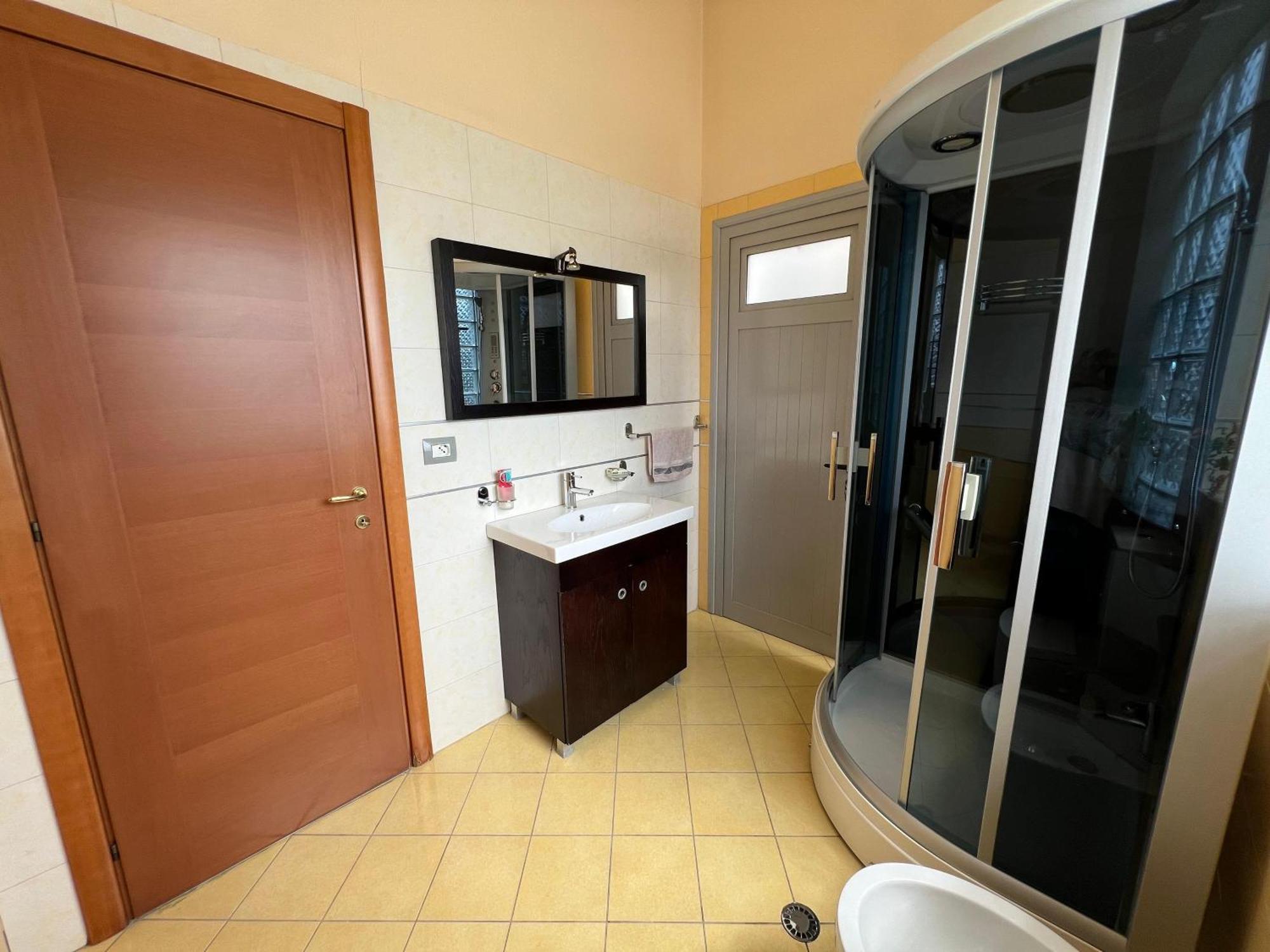 Apartment 189 Tiranë Luaran gambar